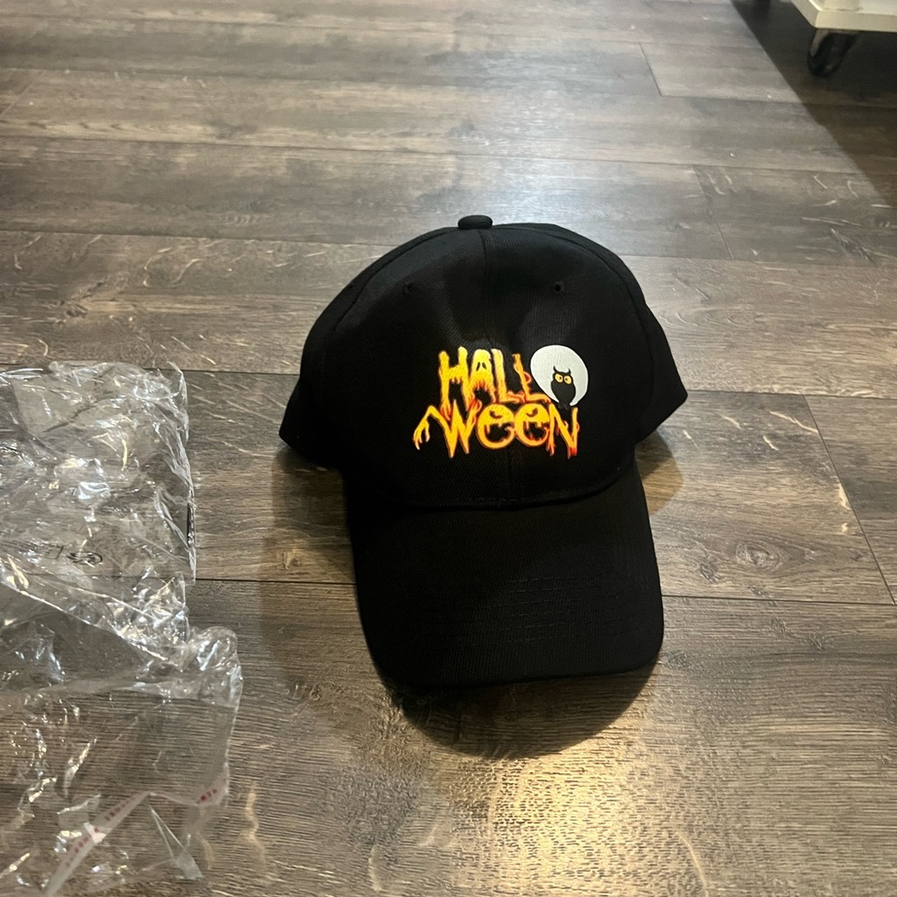 Halloween Ball‎ Cap NEW